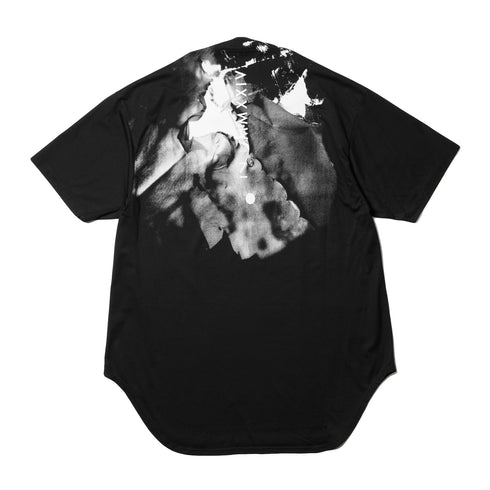JULIUS 868CPM1 Black / Stan Graphic Over T Shirt